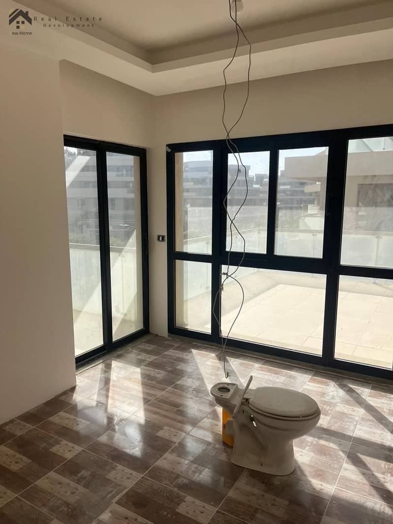 13 WhatsApp Image 2025-12-14 at 17.14. 37_b9254735. jpg