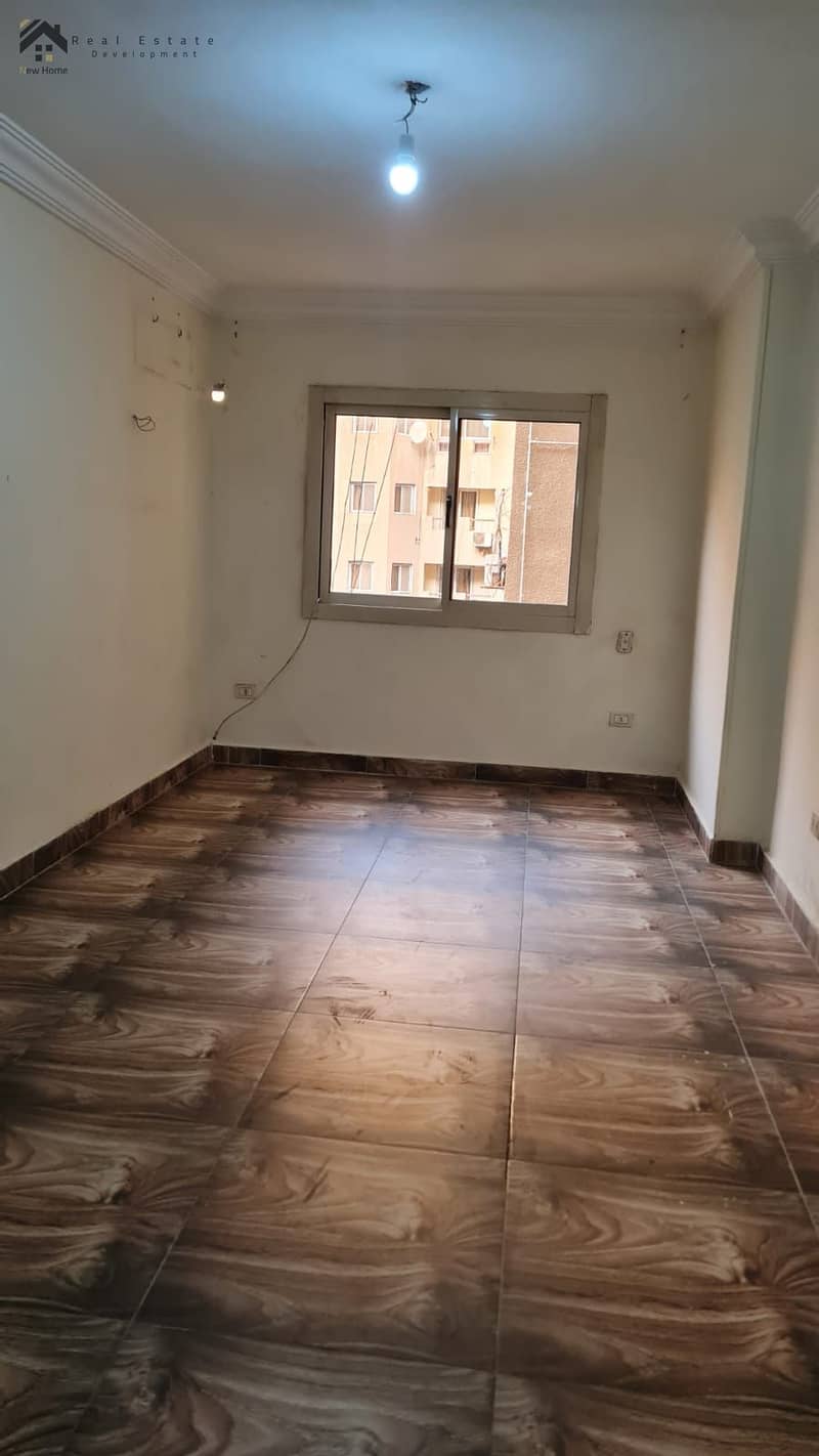 2 WhatsApp Image 2025-12-16 at 13.51. 52_3a1d3b1c. jpg