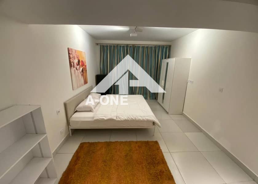 4 a7360b07-c2f4-4c61-8206-bb94c47be460. jpg