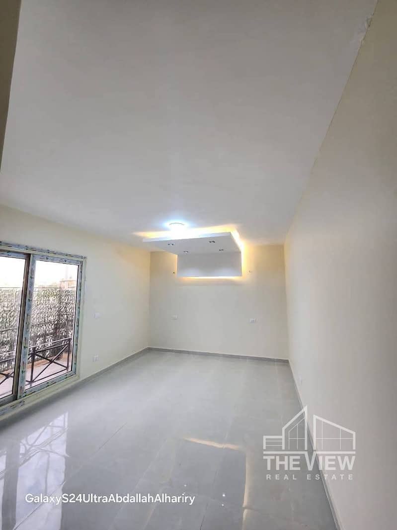 6 WhatsApp Image 2025-12-14 at 02.05. 59_970cf002. jpg