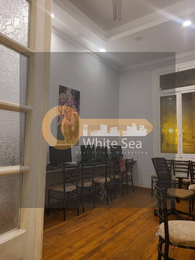 adb5560b-6650-4b9a-a8f8-8a9ed4c48d82. jpg adb5560b-6650-4b9a-a8f8-8a9ed4c48d82. jpg