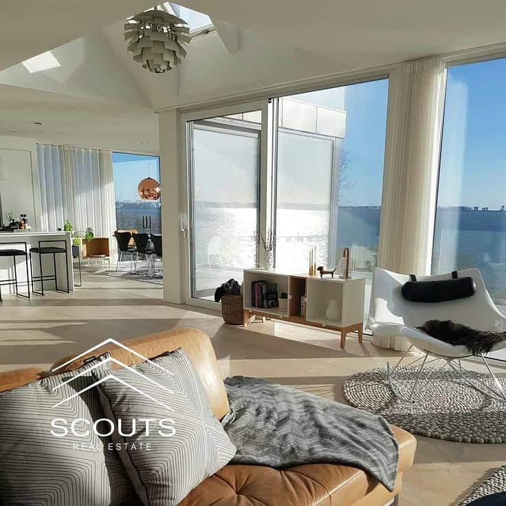 2 WhatsApp Image 2025-12-11 at 21.53. 25_20137add. jpg