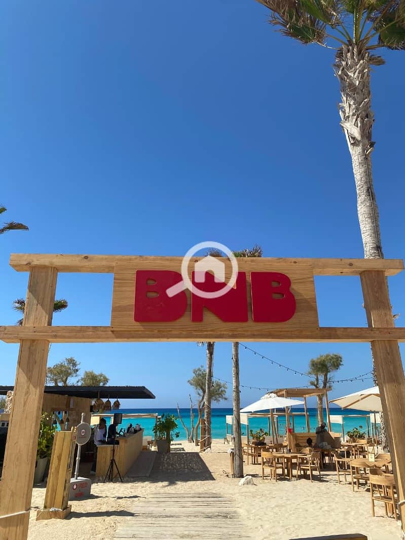 10 94f6df00-2c82-4bc3-a6b0-984c22c09f30. jpg