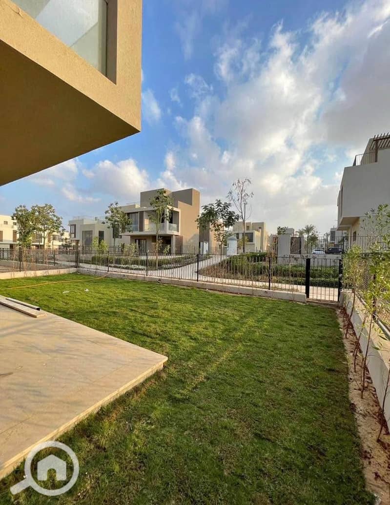 5 09e7f9e4-78ea-4cd0-95d1-99e1e5120826. jpg