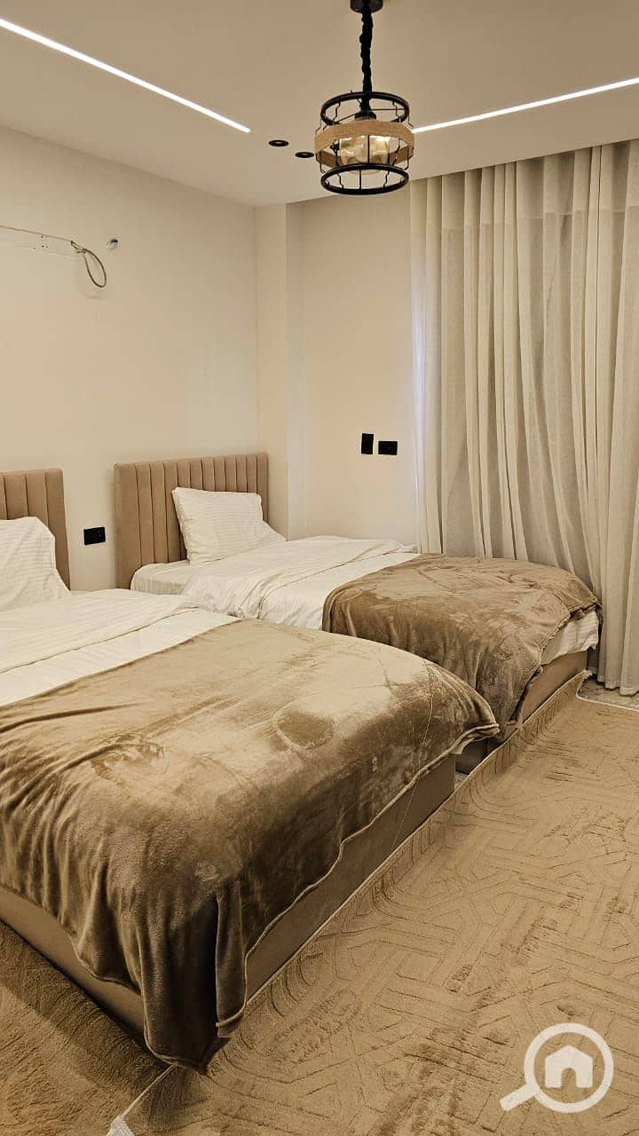 4 WhatsApp Image 2025-12-17 at 5.27. 34 PM (2). jpeg