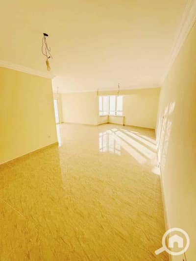 3 Bedroom Flat for Rent in Smoha, Alexandria - 6f1512b6-1266-45d9-9878-a1f1df5eba90. jpg