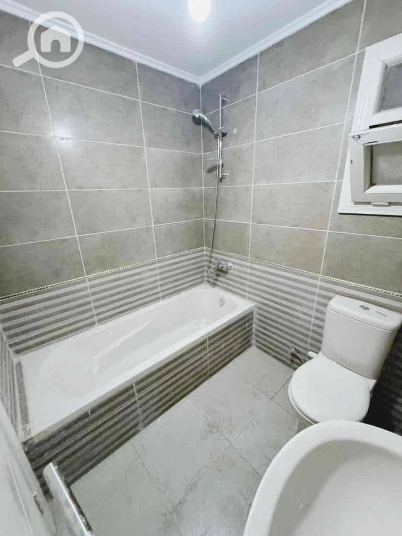 4 896cff56-fa42-4a9c-8a2c-7ea33529aced. jpg