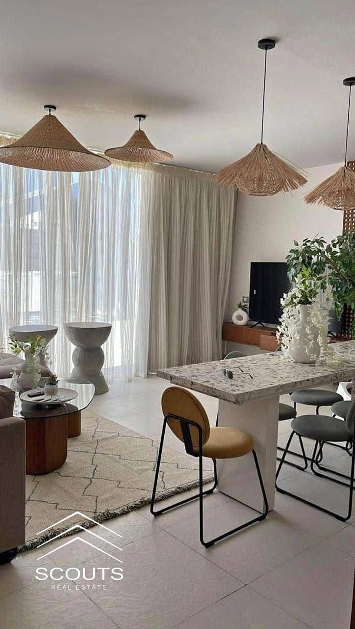 8 13c02d21-5cd4-4276-b832-577763833272. jpg