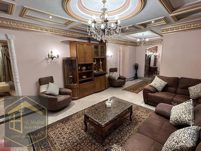 8 3560ce60-4313-4891-8793-16edf3a270b7. jpg