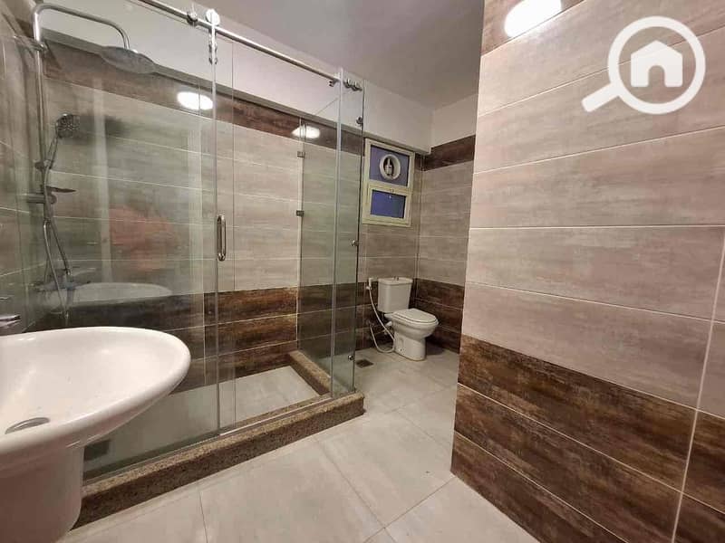 3 6c04944a-dfee-4885-b56f-feef55a139ec. jpg