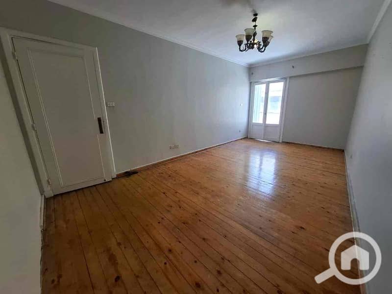 6 d8c03513-2191-4c72-943c-ce9b36b3885b. jpg