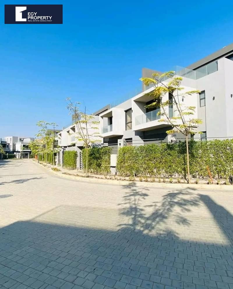 7 WhatsApp Image 2025-12-17 at 23.45. 04_44a72c57. jpg