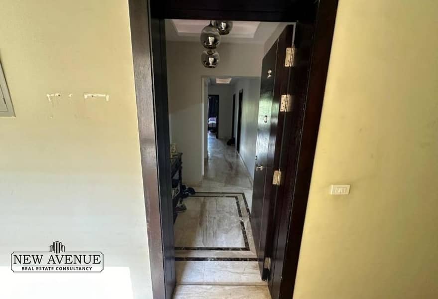 10 e2963a32-3622-4544-9576-025b60a0b29f. jpg