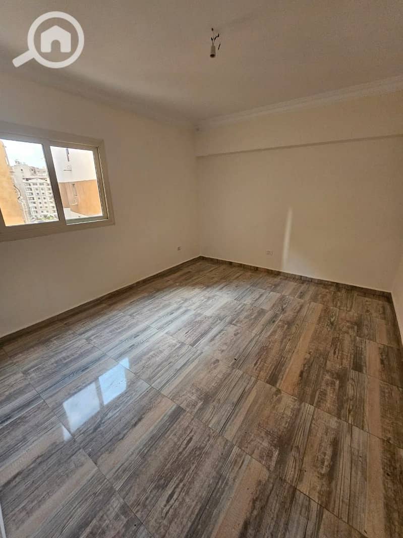 10 WhatsApp Image 2025-12-11 at 4.49. 14 PM (2). jpeg