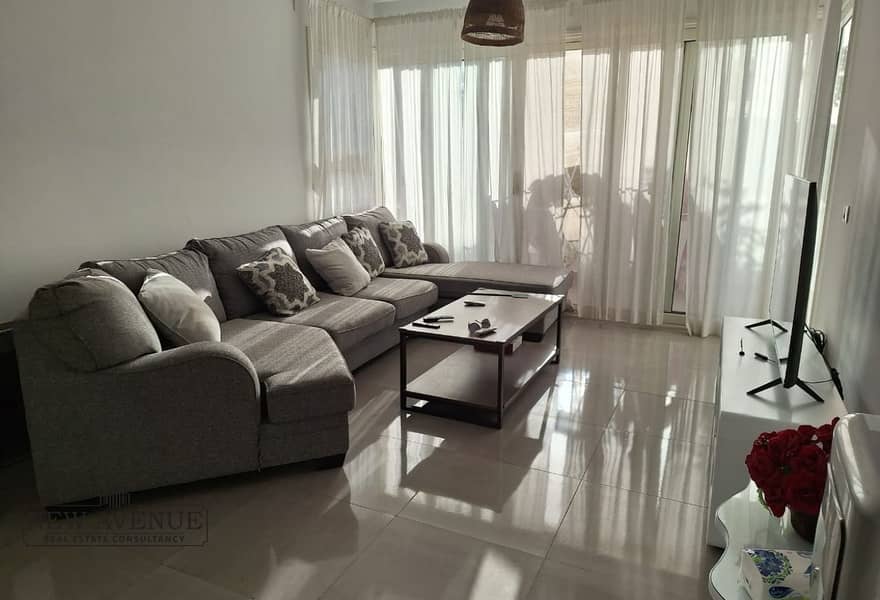 4 dc917ca8-2d61-460c-bd88-7a41729b16d9. jpg