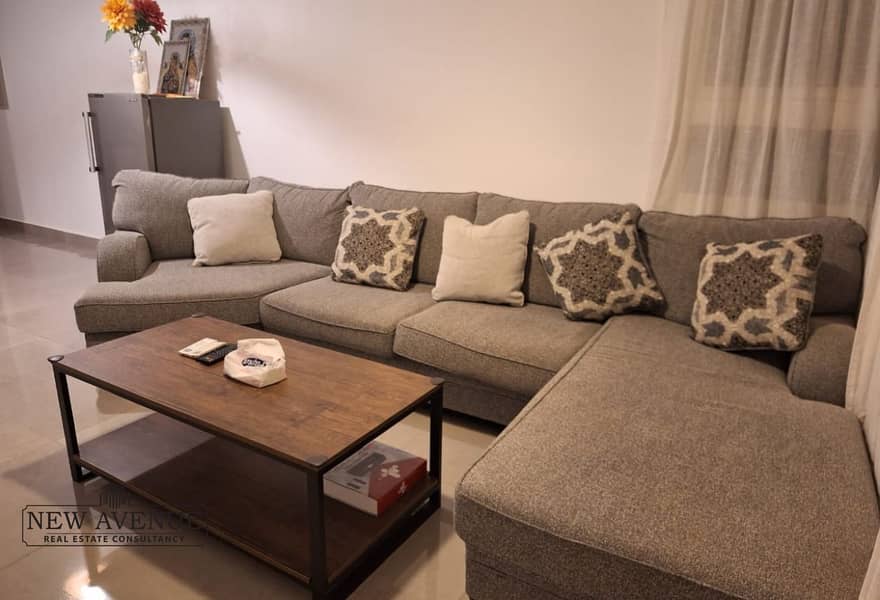 5 1d49c329-08c8-4726-b48a-bbdec319f283. jpg