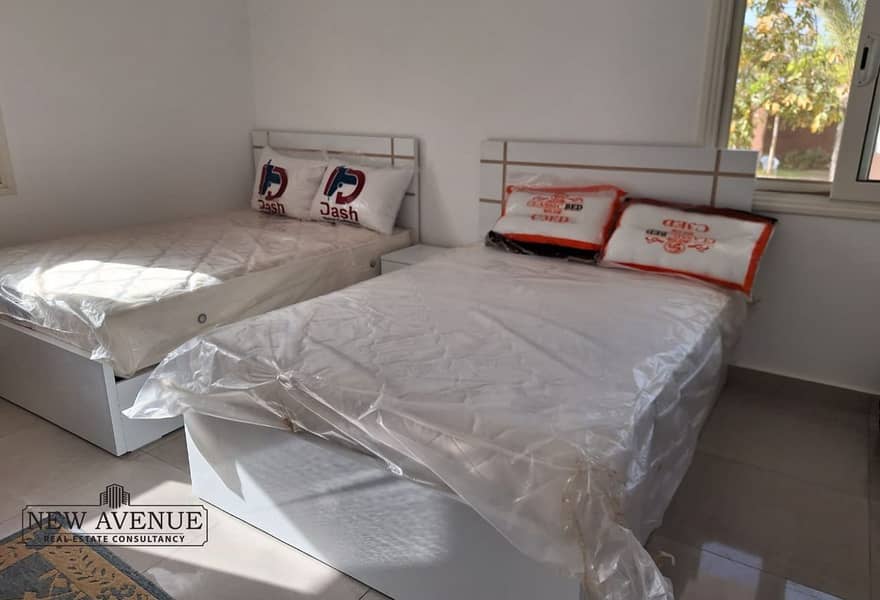 14 83734e69-eb8f-460b-ba76-f02cb6c7cd7d. jpg