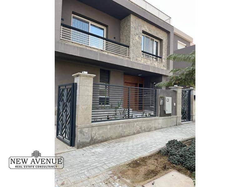 3 1412e9c4-12e4-44d1-a2b4-80c633c6ca43. png