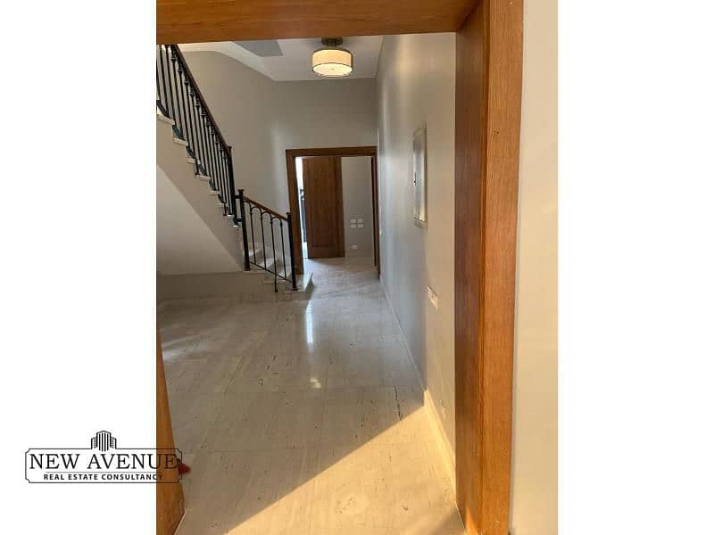 10 a9202355-806e-447b-9fa0-c102f9c1a7af. png