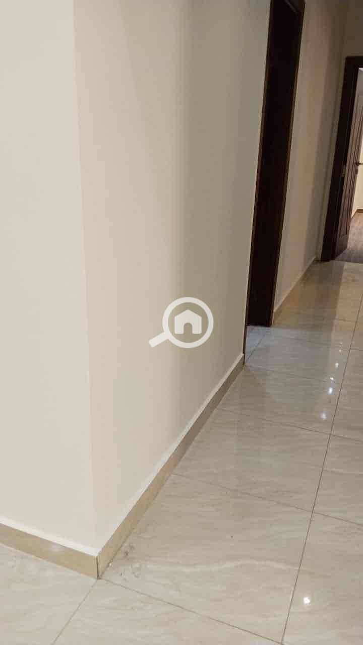 4 56baae6b-3e44-464f-b023-1ae0bd4e96b7. jpg