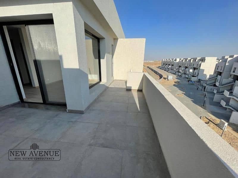 8 52ef4bb6-56be-41f6-bd2b-1463543254ac. png