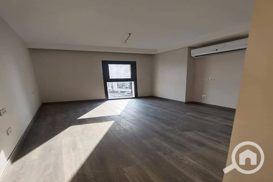 6 FB_IMG_1739268572292_900x600. jpg