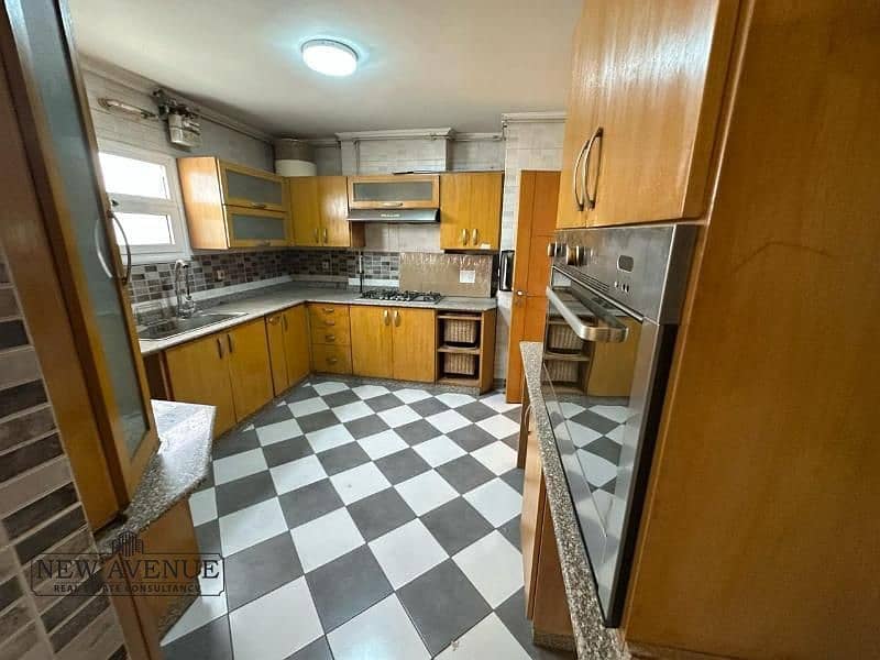 7 47b1cdaf-910c-417e-af26-3924cb40bb41. png