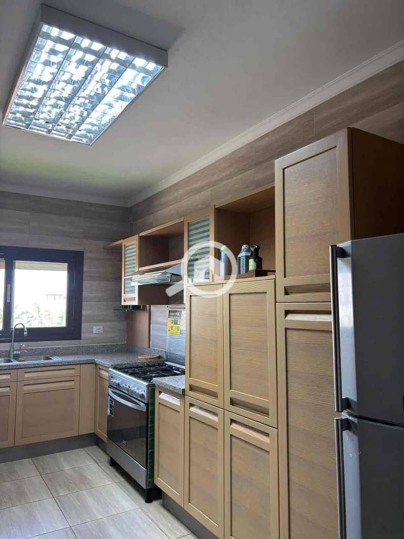 9 D9A9E2DC-9644-4307-8112-B681DAF69FBA. jpg