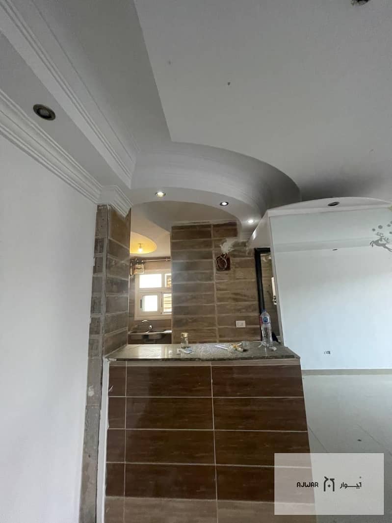 2 d2a274a5-2849-41f8-839d-c4f995366592. jpg