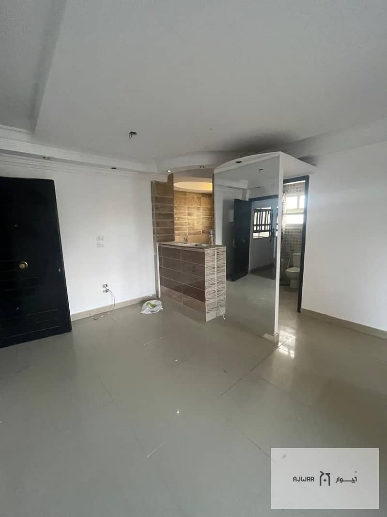 4 2459b590-64ad-4bf7-bf60-d522a2f0415a. jpg