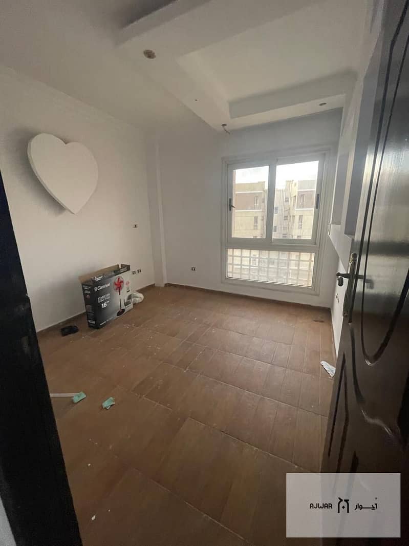 9 03f97cfe-78cc-4154-8275-4991a643dbd5. jpg