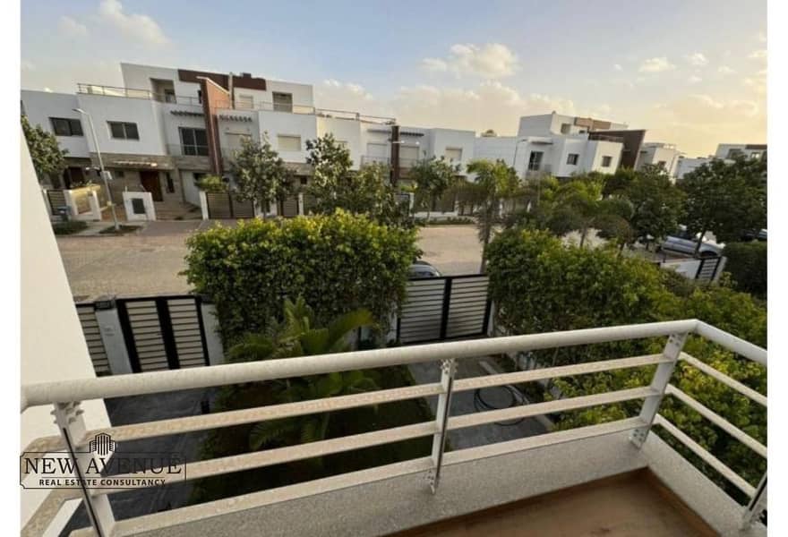 5 1cb0da05-4493-4fd2-8b7b-9a437f46e09b. jpg