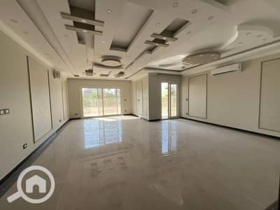 5 Bedroom Villa for Rent in 6th of October, Giza - WhatsApp Image 2025-12-18 at 2.39. 20 AM (1). jpeg