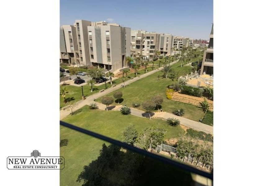 6 f9e15789-13f7-43c5-bac7-4f1470130438. jpg