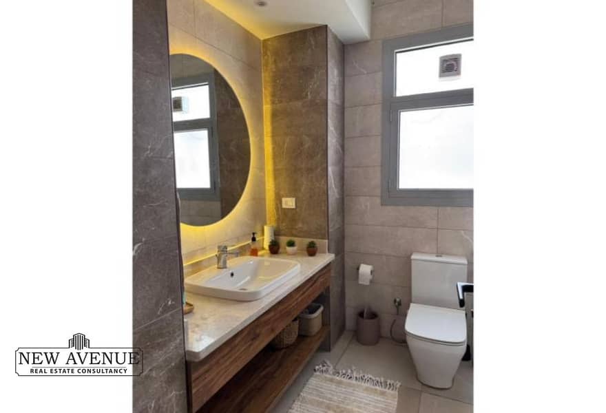 10 4bff9517-e493-4078-89ac-f3c578e3fb6b_original. jpg