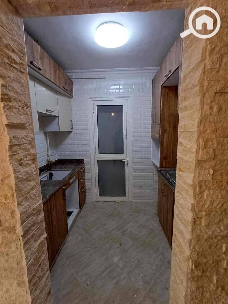 4 2BBC8EBD-8264-4A34-8E1F-1767D63FC5F8. jpg