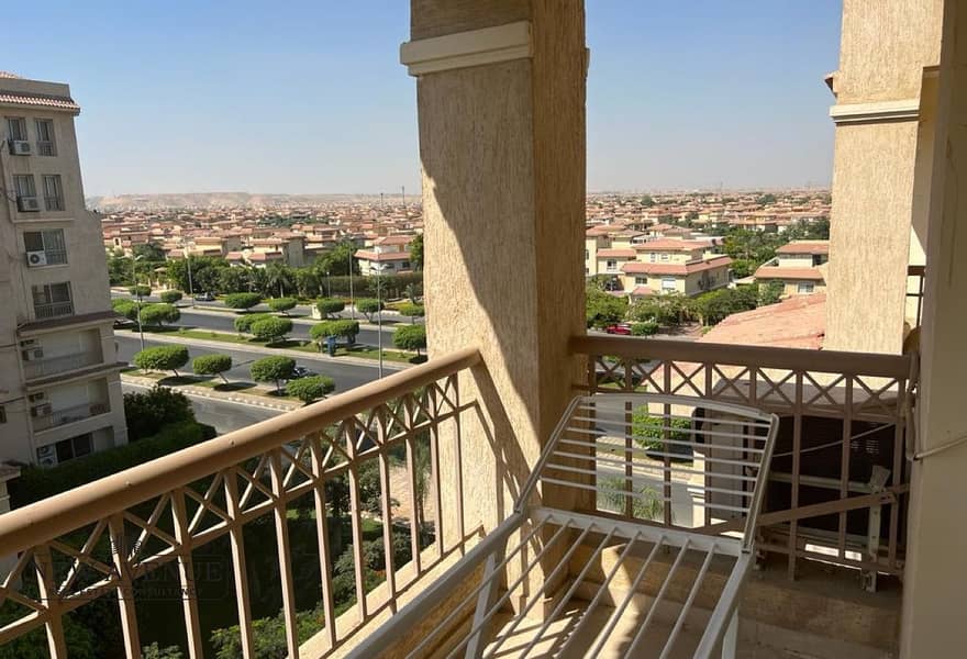 2 cb2adcf6-5ea4-4fa0-a218-9d8fe8f4d886. jpg