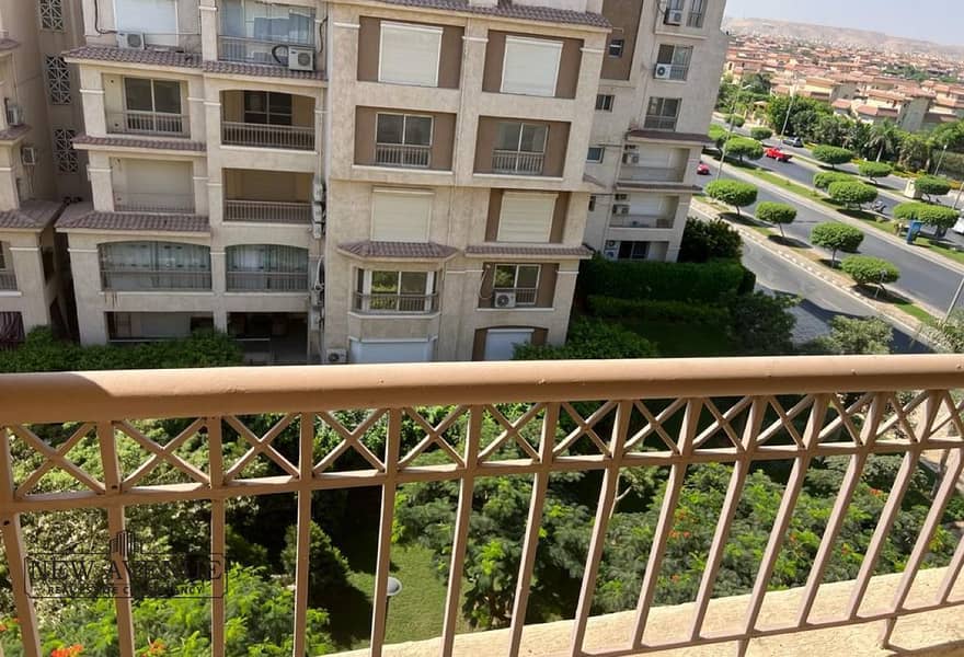 3 2ba3c1ef-7656-414e-ab75-d6879aff1a4a. jpg