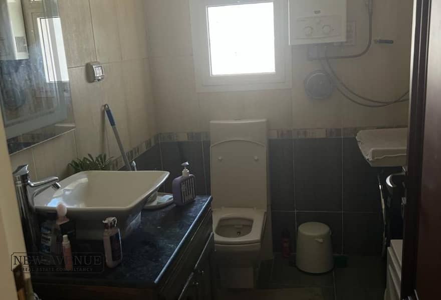 5 34bf0990-7085-47b8-85ea-4df3d704df09. jpg