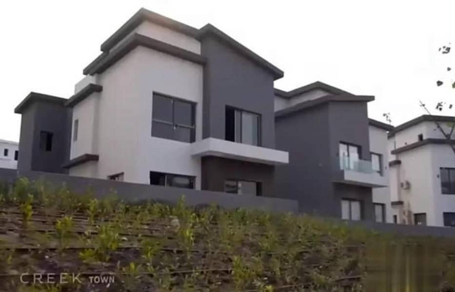 5 8406685-57d72o. jpg