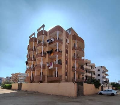 أرض سكنية  للبيع في العاشر من رمضان، الشرقية - مجاورة 28 العاشر من رمضان