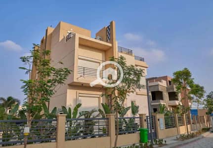 4 Bedroom Villa for Sale in Sheikh Zayed, Giza - IMG_8462. jpg