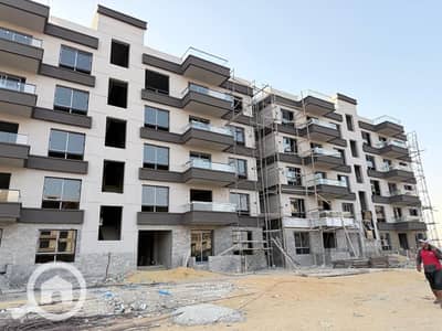 2 Bedroom Flat for Sale in Sheikh Zayed, Giza - IMG-20251215-WA0078. jpg