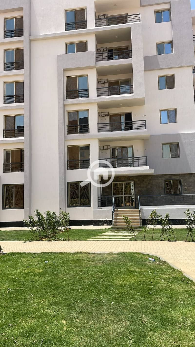 10 WhatsApp Image 2025-12-16 at 16.15. 16_57e0e544. jpg