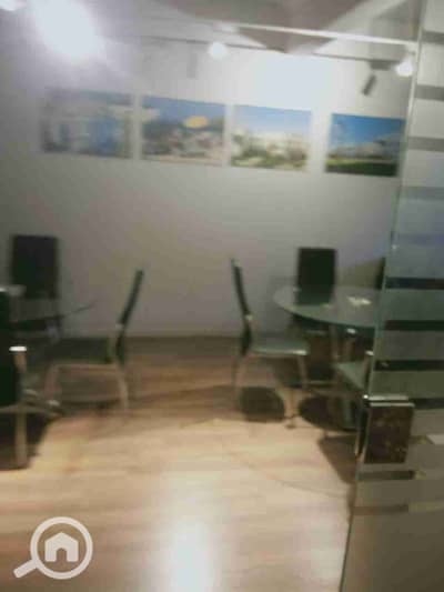 مکتب  للايجار في مصر الجديدة، القاهرة - 1000220174. jpg