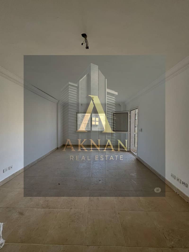 9 WhatsApp Image 2025-12-17 at 16.57. 34 (2). jpeg