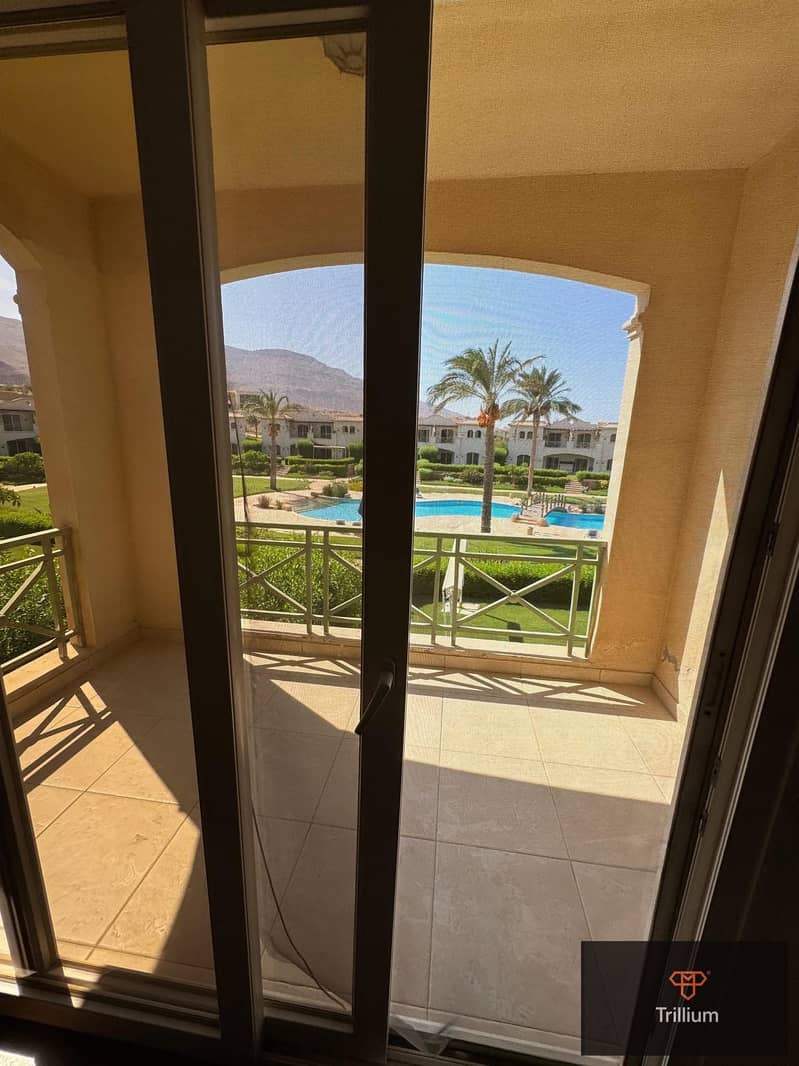 9 543413617_4003357463260399_2154141058365965844_n. jpg