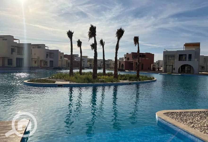 7 8414200-ba2e2o. jpg