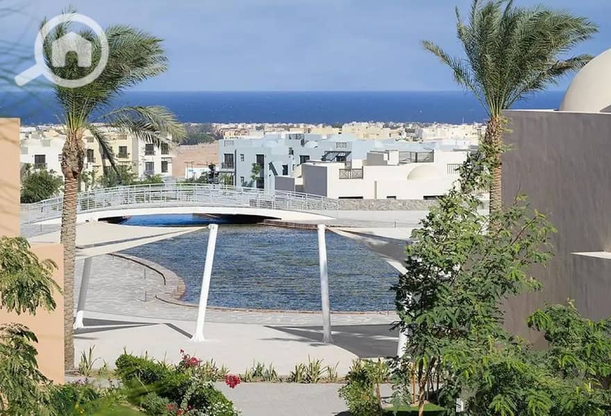 11 8414200-ecf84o. jpg