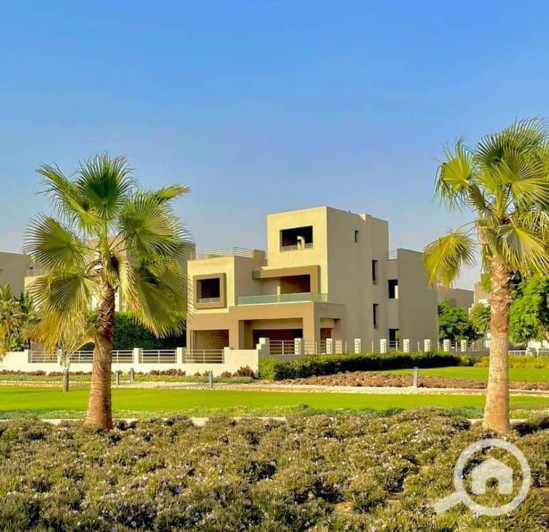 8 489958720_9899707356747354_7293549949853629742_n. jpg